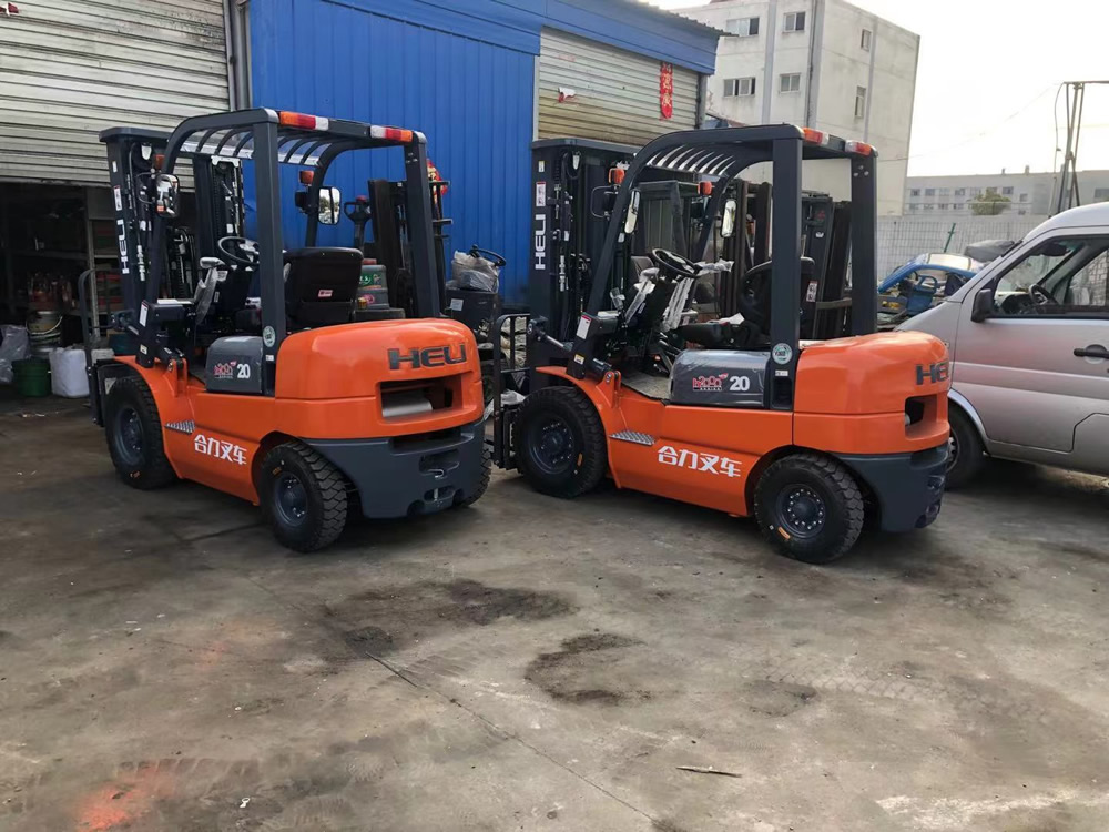 2021全年叉車(chē)銷(xiāo)量有望超110萬(wàn)臺(tái)，再創(chuàng)新高